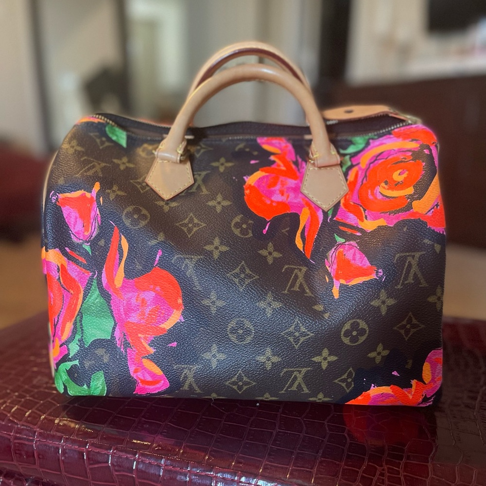 Louis Vuitton Speedy Roses 30